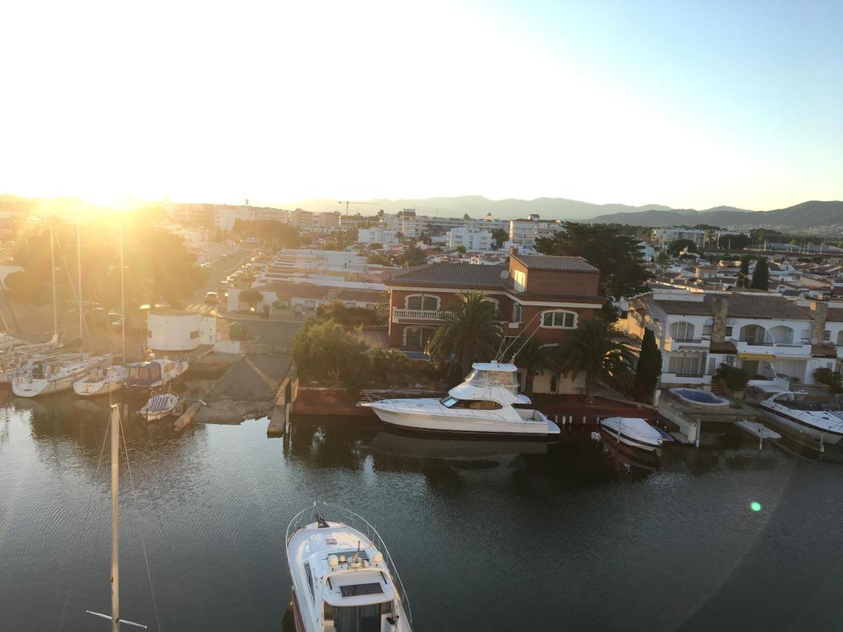 Vue Panoramique Sur La Mediterrannee, Appartement Sur Canal & Proche Plage Росес Екстер'єр фото